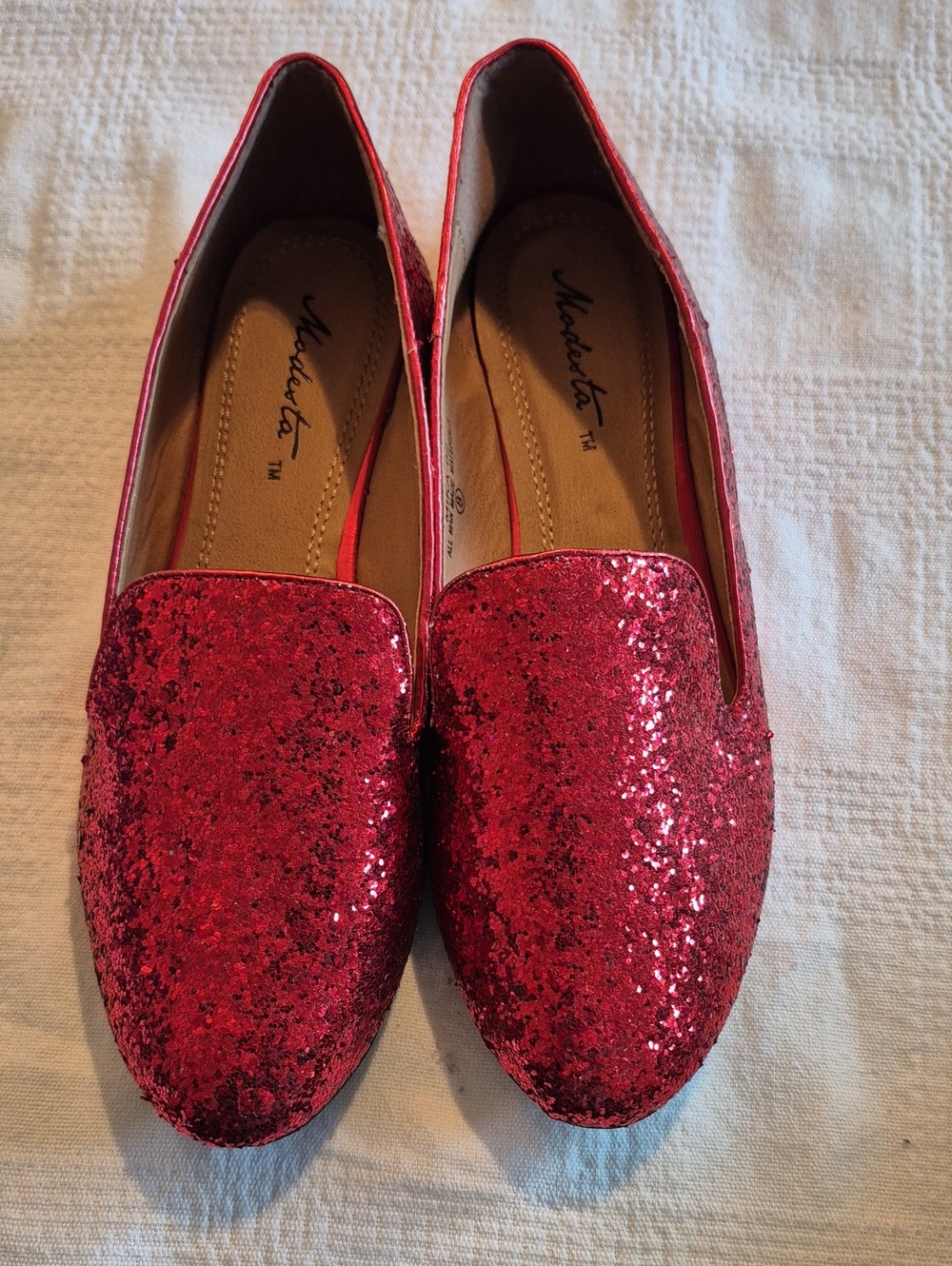 Modesta women's size 8 Mika -02 Red glitter loafers, Wizard of Oz Dorothy VGUC